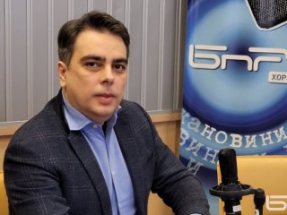 Има запис на Ас.Василев и кмета на Варна, замът му САМ е отишъл да дава показания: В. Томова