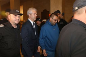 4 служители в общината във Варна заковали Благомир Коцев и свитата му 