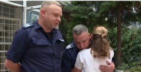 Полицейски екип помогна за спасяването на 2-годишно дете