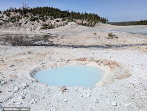 Учени откриха нова дупка в геотермалната зона Норис в Йелоустоун