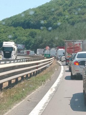    АМ Хемус е затворена и в двете посоки