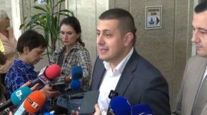 Нека българите знаят, че имат държава зад гърба си при преминаването към евро: БСП-ОЛ