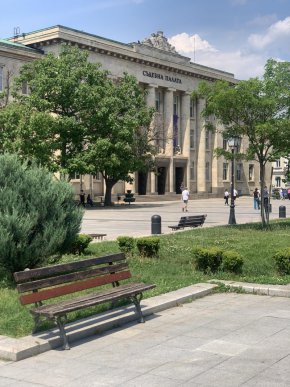 Русе забрани алкохола на открито денонощно