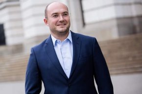Изцяло електронно административно производство и премахване на арбитражите „копърки“: Правосъдният министър