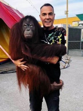 Позаслабнах малко и гаджетата веднага почнаха да ми се лепят…: Драго Драганов, фото на деня