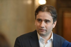 Искаме нова Комисия за корупцията, няма да бъде бухалка, няма да се прилагат СРС-та: Божидар Божанов