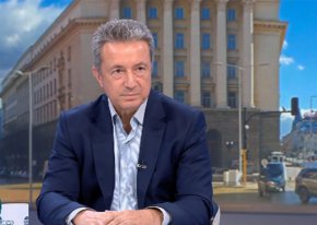  Стоилов за ППДБ:Създалите КПК сега реват от творението си