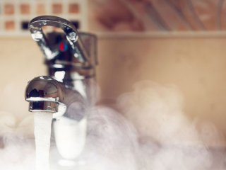 Соф. центърът без топла вода и без предупреждение за това 