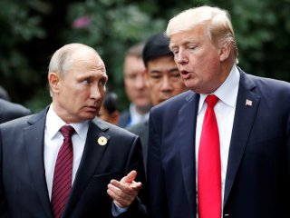  Путин и Тръмп се срещат на военната база Елмендорф-Ричардсън 