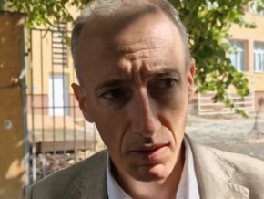 МОН иска балансиране на учебните програми