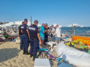 Линейката, дошла да спасява падналото от парашут дете, нямаше реанимационно оборудване: Очевидци