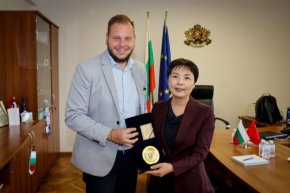   Българо-китайски младежки форум наесен в София