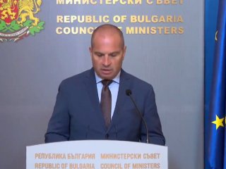 Обявяваме процедурата за избор на нови оператори на БДЖ-Пътнически превози: Министър Караджов 