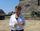Митрофанова положи цветя на Паметника на Свободата