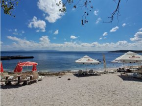  Пеша до мидения плаж на Маслен нос: Това е раят