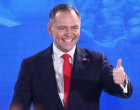 Полша може да забрани натурализирането на украински симпатизанти на нацистите