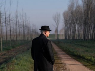 Венеция’ 2025 – Паоло Сорентино: милост, благодат, елегантност
