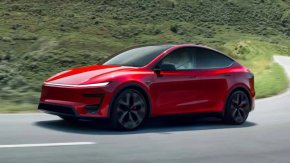  2026 Tesla Model Y Performance: Мощен електрически SUV с впечатляващи възможности