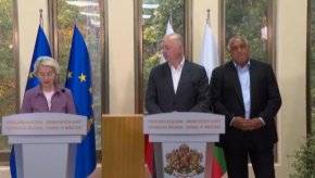 Урсула фон дер Лайен: 1/3 от оръжията в Украйна идват от България