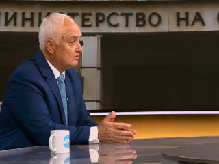 Ще вложим около 500 млн. евро чрез заем от SAFE в съвместния завод с Райнметал: Запрянов