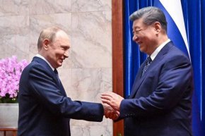   Русия и Китай имат "обща отговорност да победят фашизма в Европа и Азия"