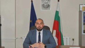 Прокуратурата иска постоянен арест за четиримата обвиняеми, пребили шефа на полицията в Русе