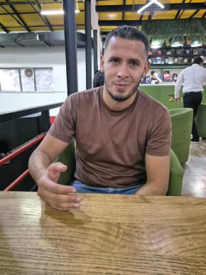  BJJ е лек vs депресия: Борещият се усмихнат азиатски шампион Ф. Боймуродов