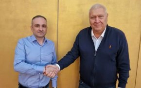 Шахматното обединение пак увисна на косъм