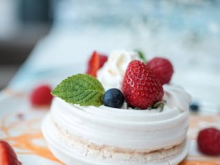 ДА! Essentiel на мястото на Естерхази: от морски език до ентреме