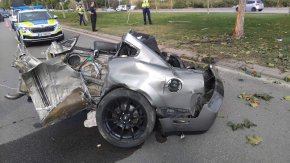Автомобил се размаза с 218 км/ч в дърво на бул. Ботевградско шосе