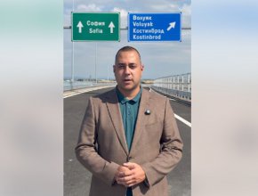 Кмет на Борис Бонев се хвали с автомагистрала, започната и завършена от ГЕРБ (Видео)