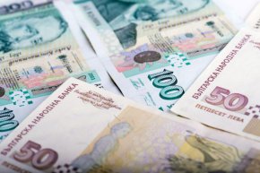 Банкнотите в обращение у нас намаляват: БНБ
