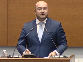 Докладът е надупчен на ЕК като швейцарско сирене, за да се извадят само удобните мотиви: Правосъдният министър
