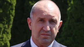 Вече съм отговорил писмено с „не“ за Деньо Денев като шеф на ДАНС: Радев