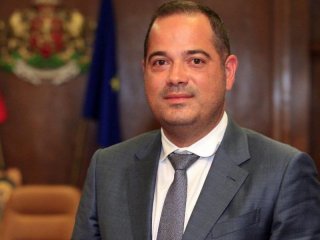  НСО няма да вози администрацията на президента: На първо четене
