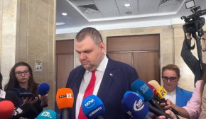 Борисов да нареди на премиера от ГЕРБ да приключи темата с водата: Пеевски