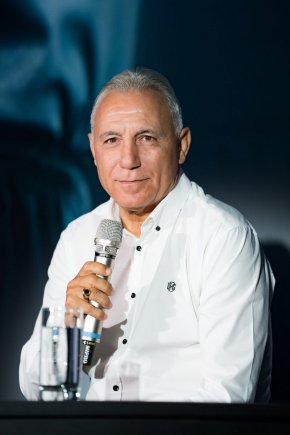  Правят филм за живота ми: Стоичков    
