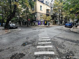 Незаконна диагонална пътека в сърцето на София