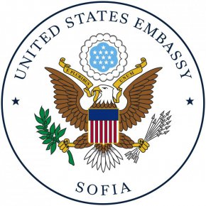 US посолството в София обяви, че няма да обновява страницата си във Фейсбук поради липса на пари