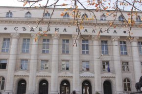 15 години затвор за банкерката, измамила футболиста Мартин Петров с близо 2 млн. лв. 