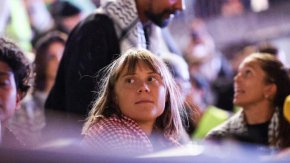   Измъчваха ни в израелския арест: Грета пред Ройтерс