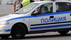 Задържаха мъж размахвал мачете в столичен мол