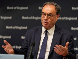  Почват симптоми като преди Световната криза от 2008 г.: Шефът на Bank of England пред UK депутатите  