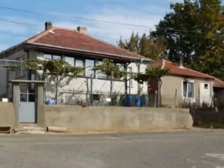Оцелялото дете от тройното убийство в Люляково потърсило помощ през няколко къщи