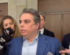  Искат да вдигнат здравните осигуровки, за да има по-високи заплати за лекарите: Ас. Василев 