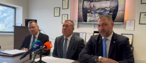 Френската полиция залови близо 180 кг кокаин в български камион, има задържани 