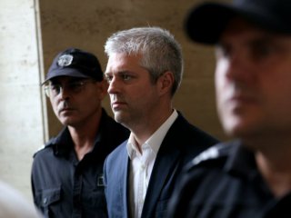 Прокуратурата прецизира част от обвиненията срещу варненския кмет и повдигна нови