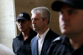 Прокуратурата прецизира част от обвиненията срещу варненския кмет и повдигна нови