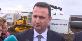 И при спиране на доставките запасите стигат за месеци напред: Енергийният министър