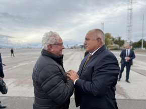 Ще направим още един завод - за средните калибри: Борисов